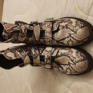 BP. Snakeskin boots